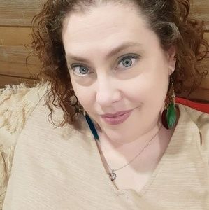 Meet your Posher, Bonnie